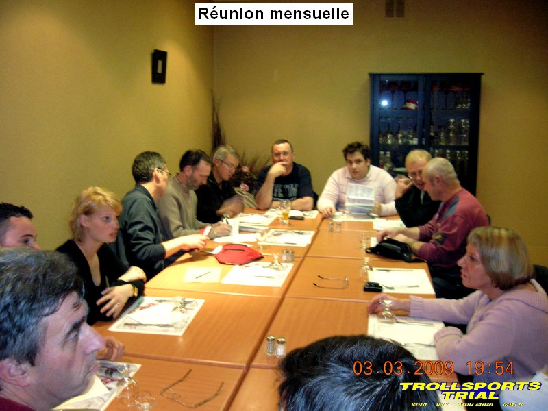 reunion_mensuelle/img/2009 03 reunion mensuelle 1.JPG